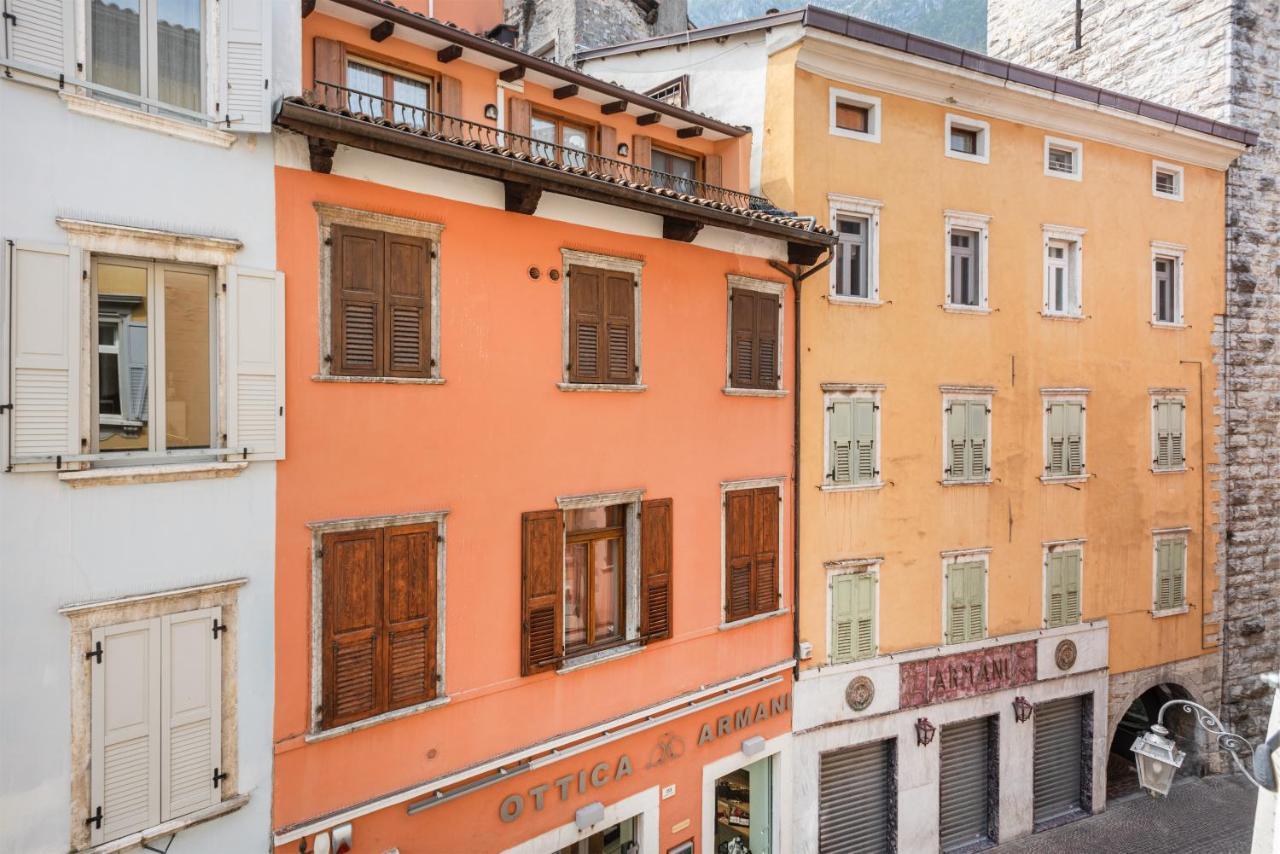 Residenza Ester Riva del Garda Dış mekan fotoğraf