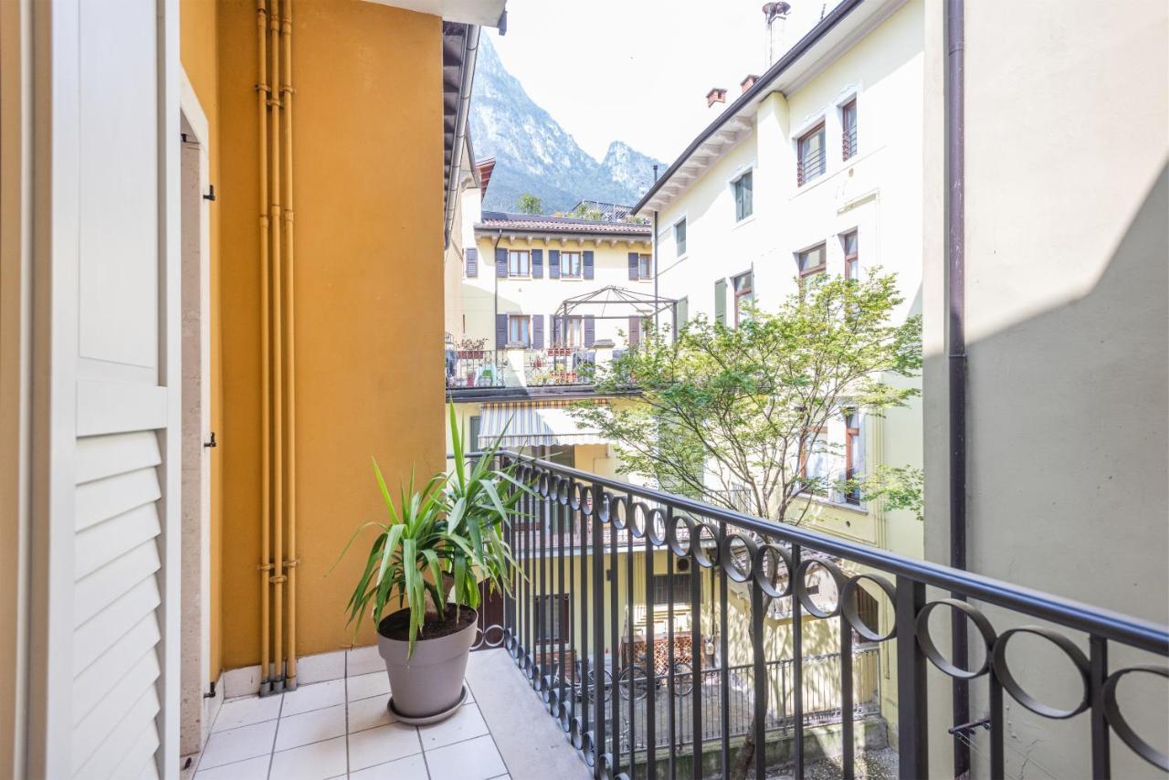 Residenza Ester Riva del Garda Dış mekan fotoğraf